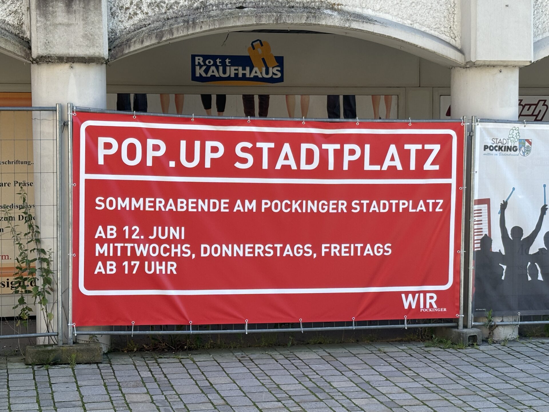 Bauzaunbanner Pop.Up Stadtplatz