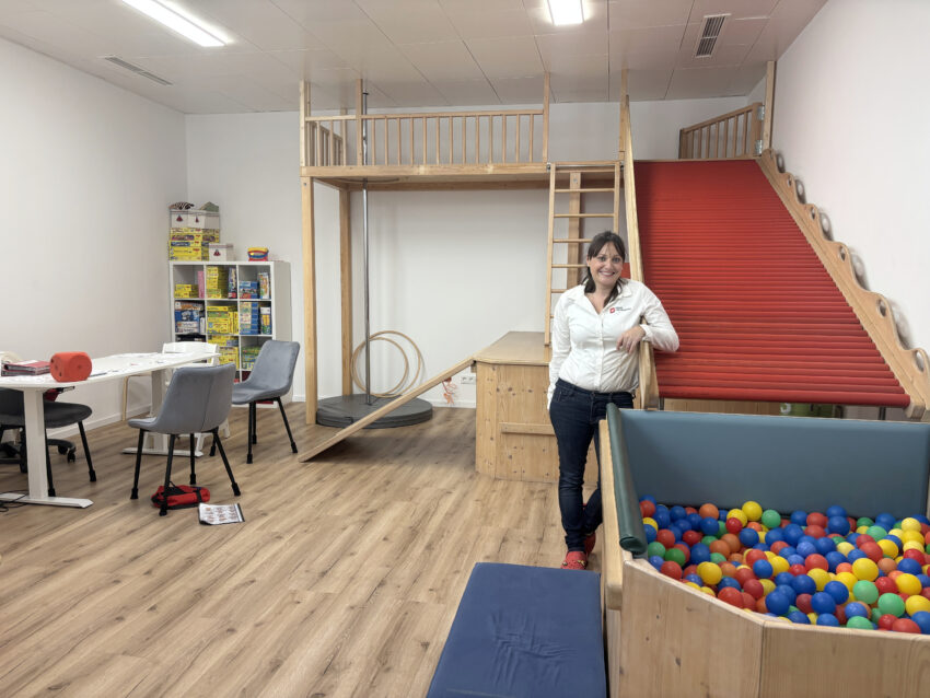 Behandlungsraum der Praxisgemeinschaft Ergotherapie und Logopädie