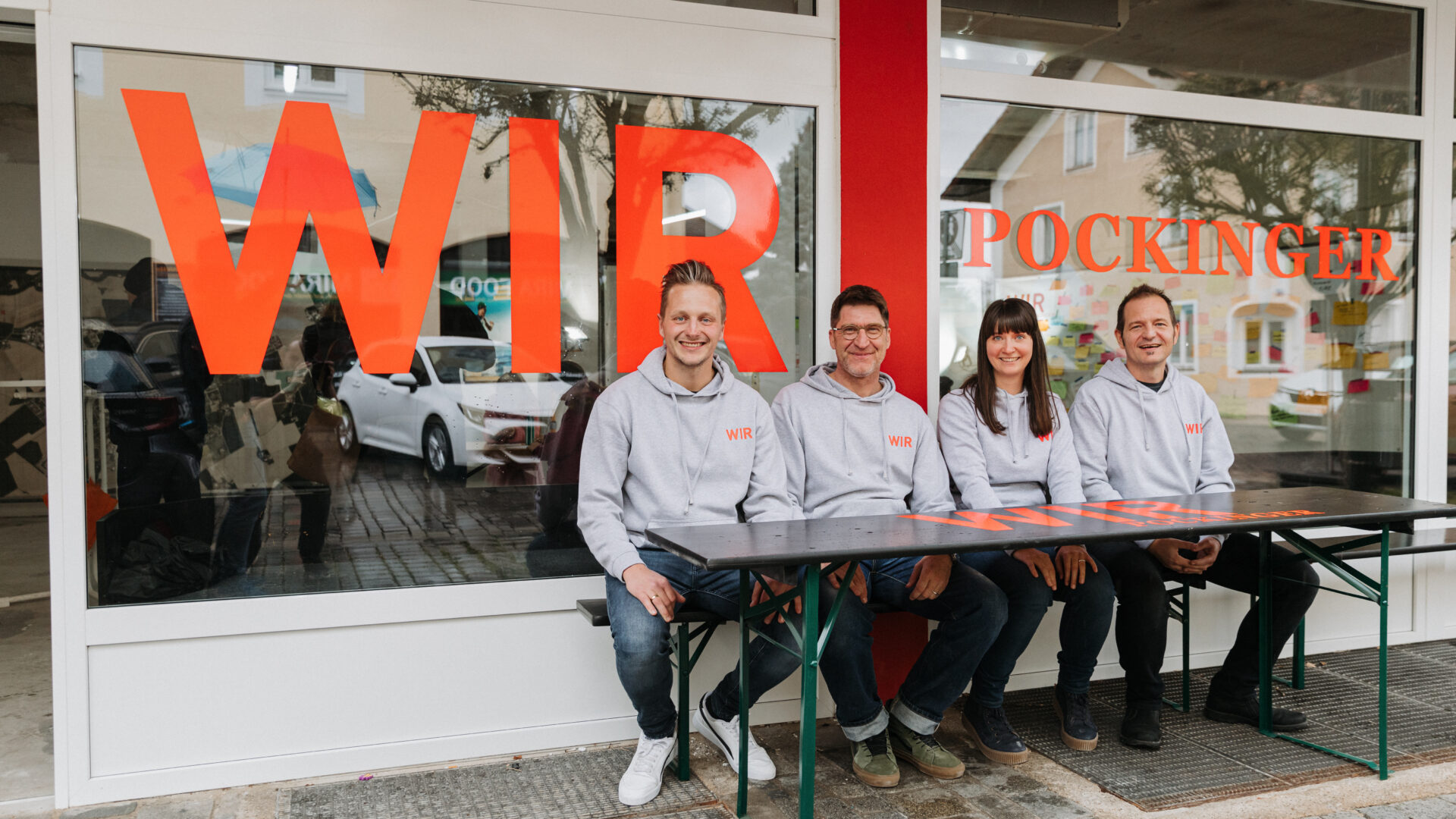 Stadtentwicklungsteam vor Das Pockinger